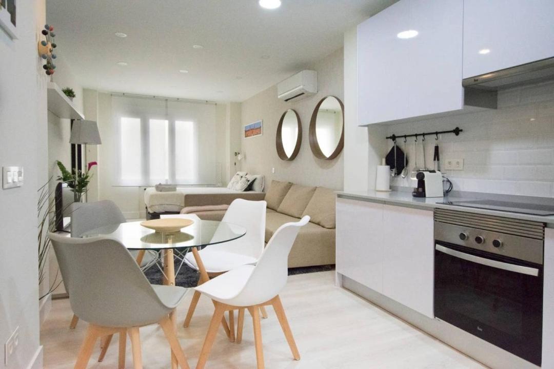 New And Cozy-Studio-Chueca Madri Exterior foto